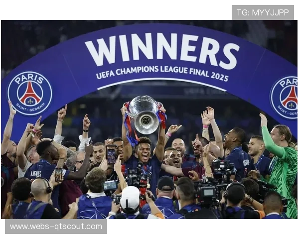 朗斯重返榜首：近11支如本季朗斯般22轮52分的法甲队都联赛夺冠